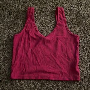 pink tank top
